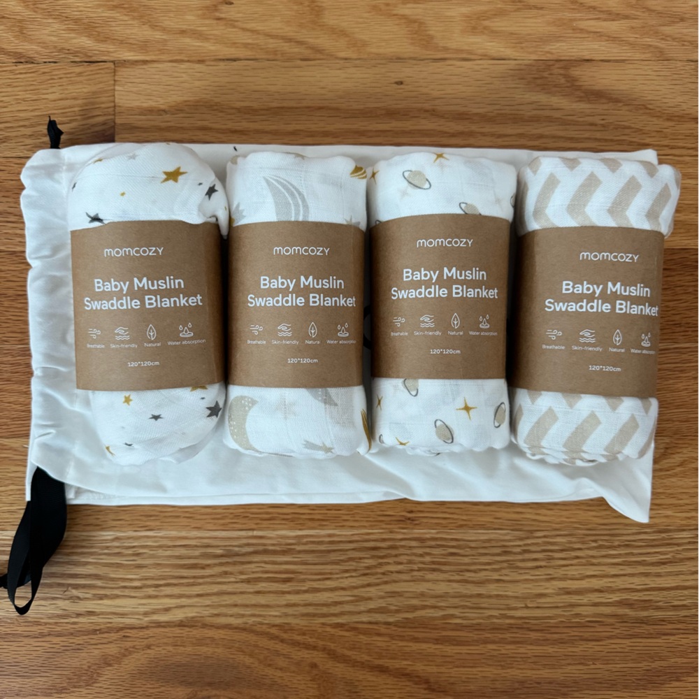 Momcozy Softness Upgrade Muslin Swaddle Blanket - Bling Star 4 Pack